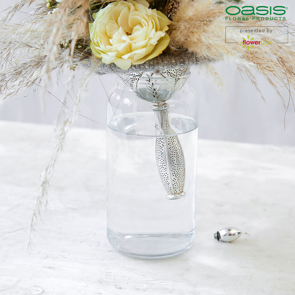 OASIS® Bridal Bouquet Holder