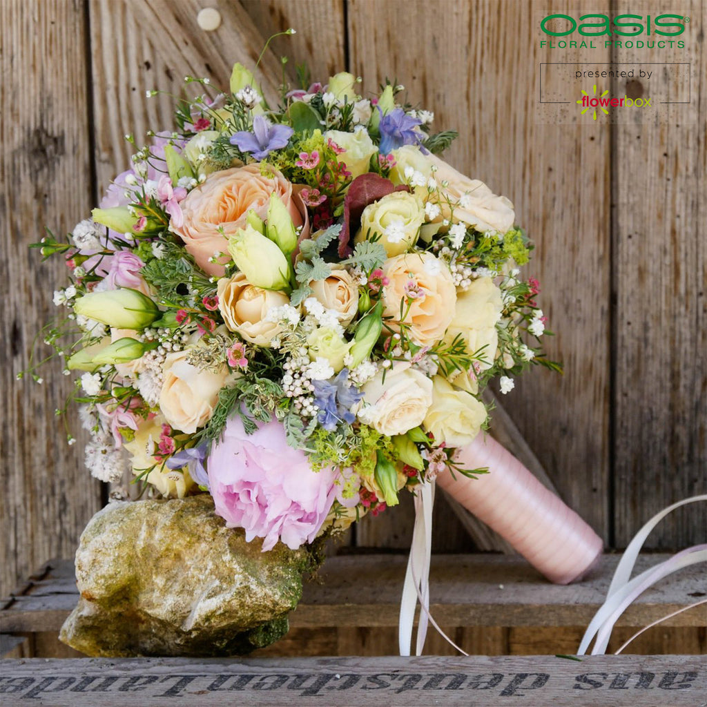 OASIS® Bridal Bouquet Holder